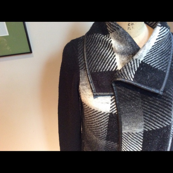 Jacket - Picture 3 of 5